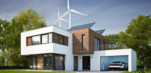 Stromnetz und Digitalisierung: Modernes Haus mit E-Auto und Windkraftwerk im Hintergrund